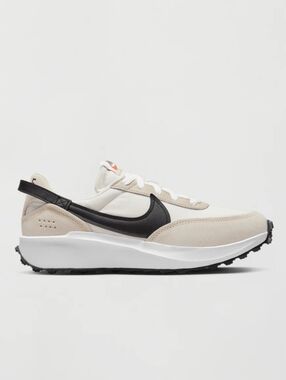 Nike Debut Waffle Sneaker